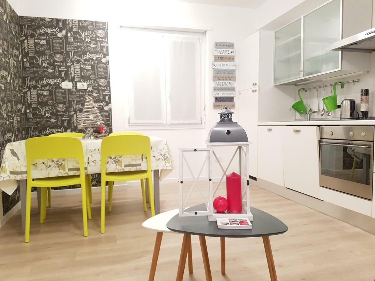 Le Stanze Del Trenino Rosso Apartamento Tirano Exterior foto