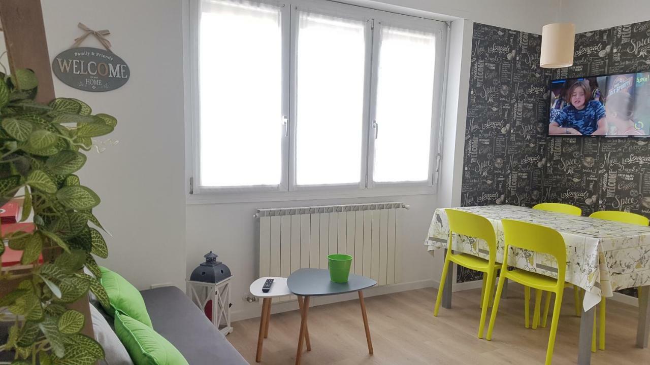Le Stanze Del Trenino Rosso Apartamento Tirano Exterior foto